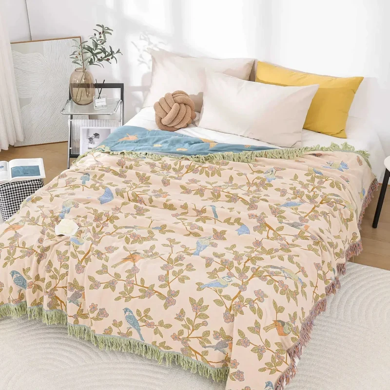 Soft Cotton Japanese Gauze Summer Blanket for Sofa and Bed - Lightweight and Breathable Bedding