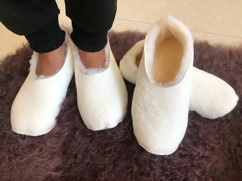 Schapenvacht pantoffels voor binnen - Echte leren blotevoetschoenen voor mannen en vrouwen
