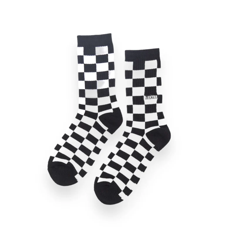 Classic Socks - Checkered Black