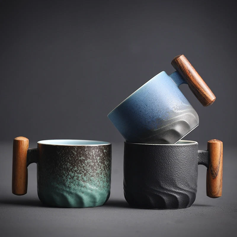 Espressokop – Handgemaakt Keramiek met Houten Greep & Compact Design