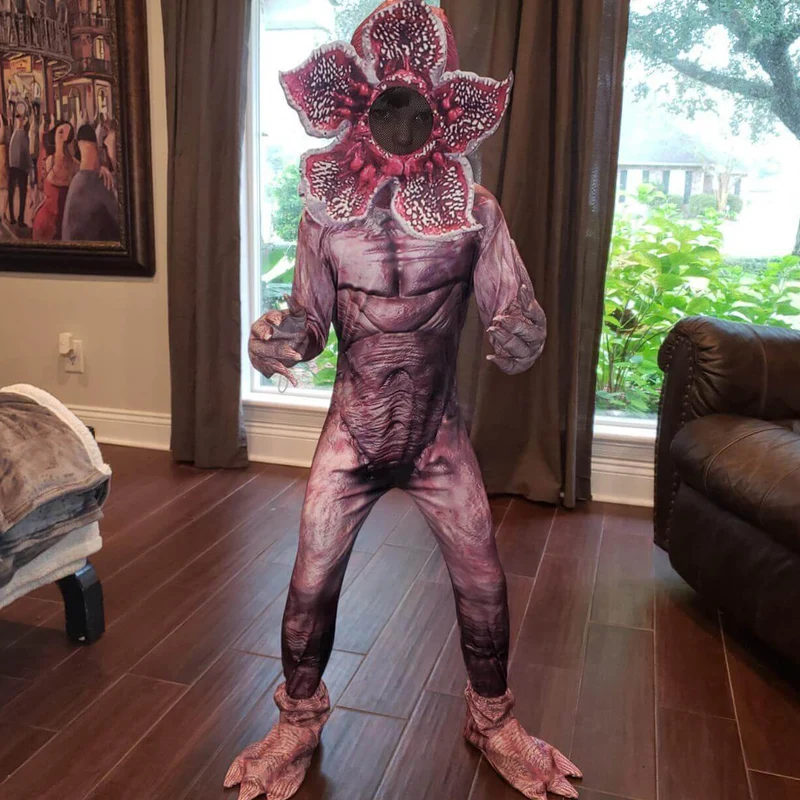 Monsterkostuum – Volledig pak met masker, klauwhandschoenen en rugrits