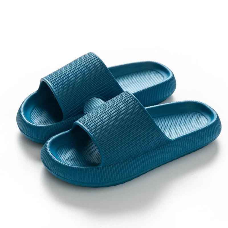 Slippers - comfortabele oversized instappers