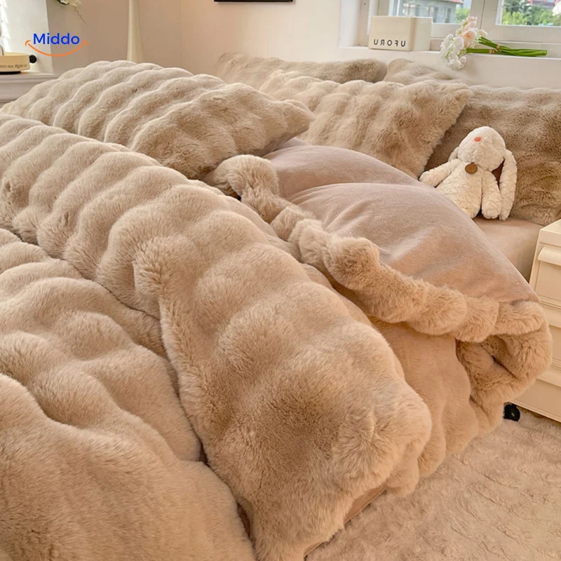 SnuggleBunny™ Pluche Set | 4 Delig Dekbedovertrekset Super Zacht en Comfortabel