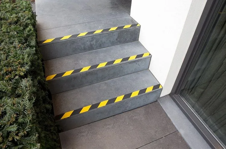 Secucare anti-slip sticker recht zwart,geel