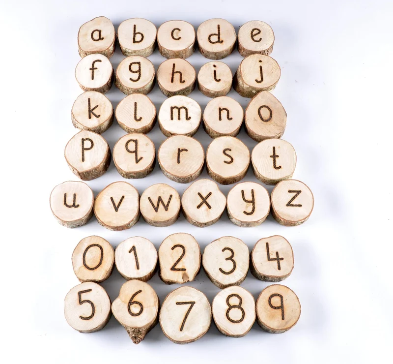 Cosy - Handgemaakte Houten Letters en Cijfers