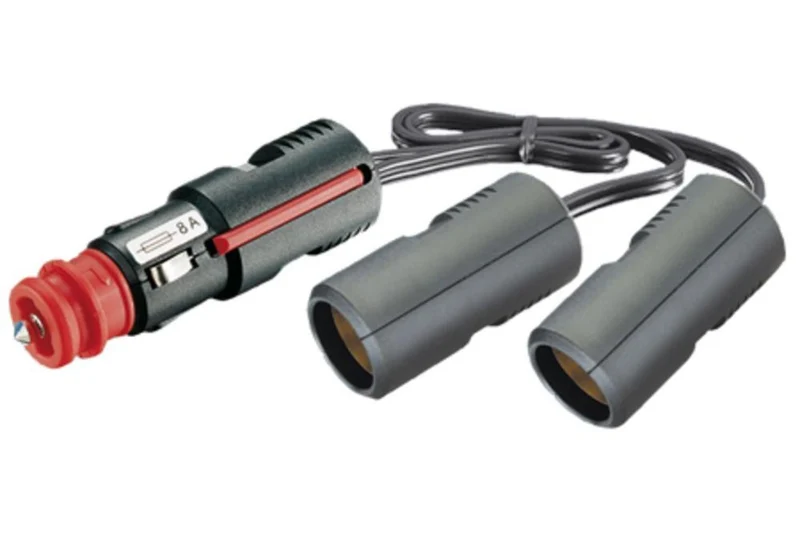 Verdeelkabel 12V UNI naar 2x UNI Contrastekker