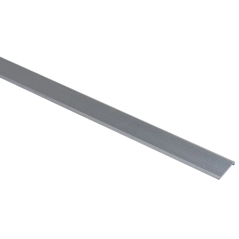Essentials Trapkant Aluminium Brute 30x6x2,5mm Met Neus 100 cm